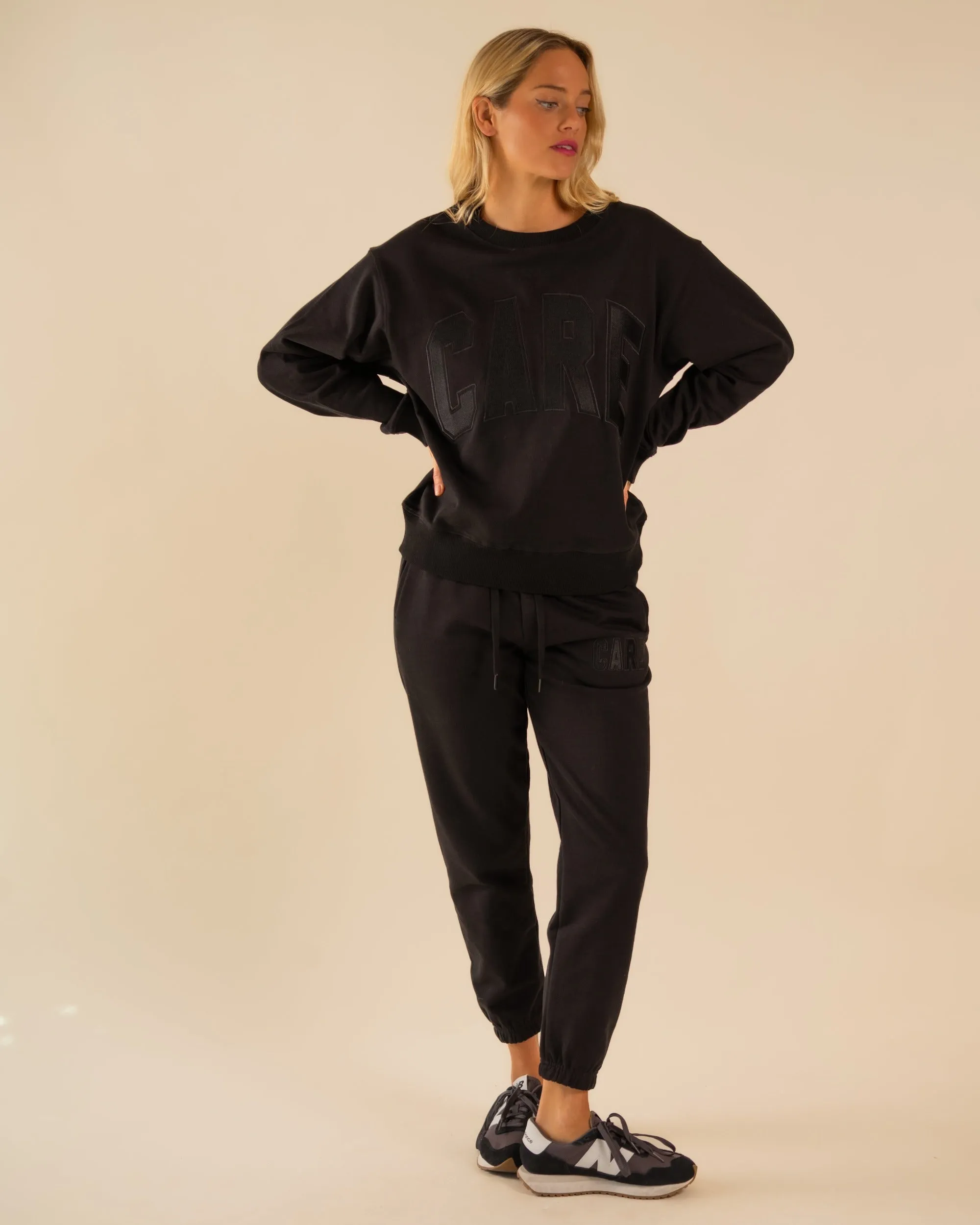 CARE Classic Sweatpants - Black