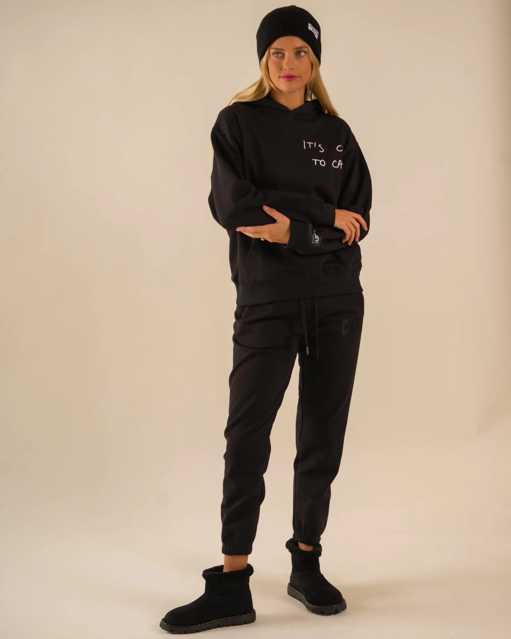 CARE Classic Sweatpants - Black