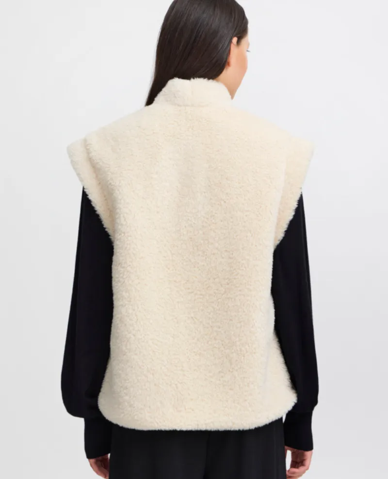 Ichi Gizla Birch Cream Furry Gilet