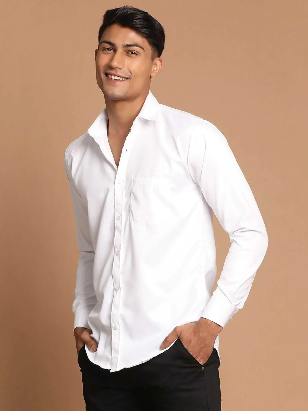 Jashvi Men's White Cotton Solid Shirt