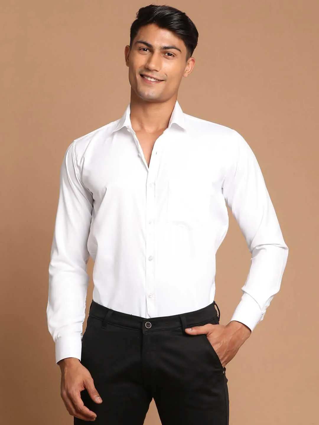 Jashvi Men's White Cotton Solid Shirt