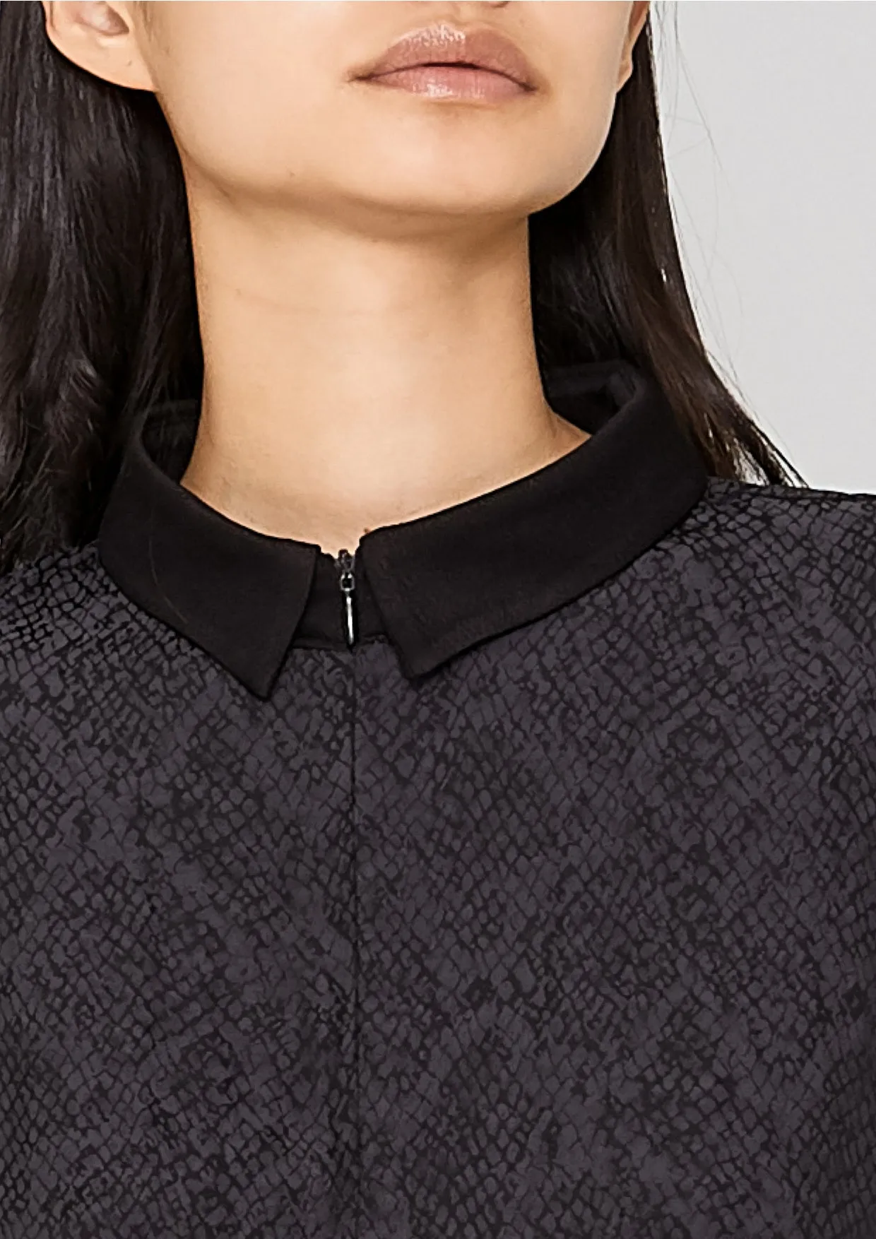 SHIRT COLLAR ZIP - JACQUARD SATIN black snake